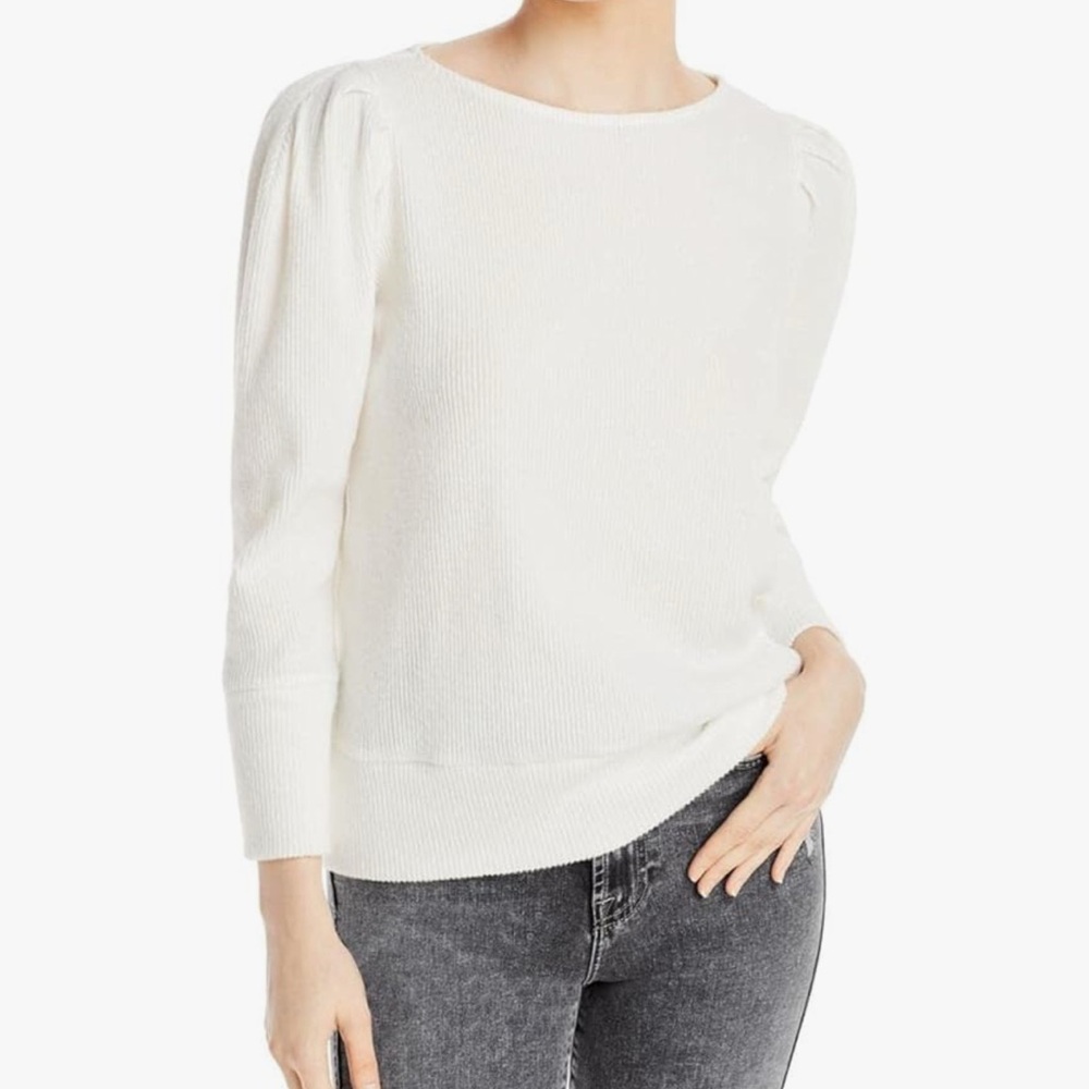 KARL LAGERFELD Women Round Neck Puffed Sweater. Size S